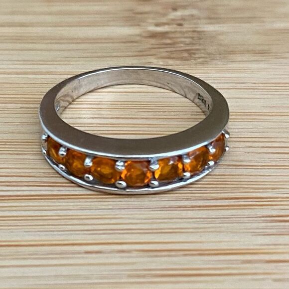 STS Sterling Silver 925 Citrine Stone Channel Set Ring. Size 6.  EUC! - Picture 1 of 7